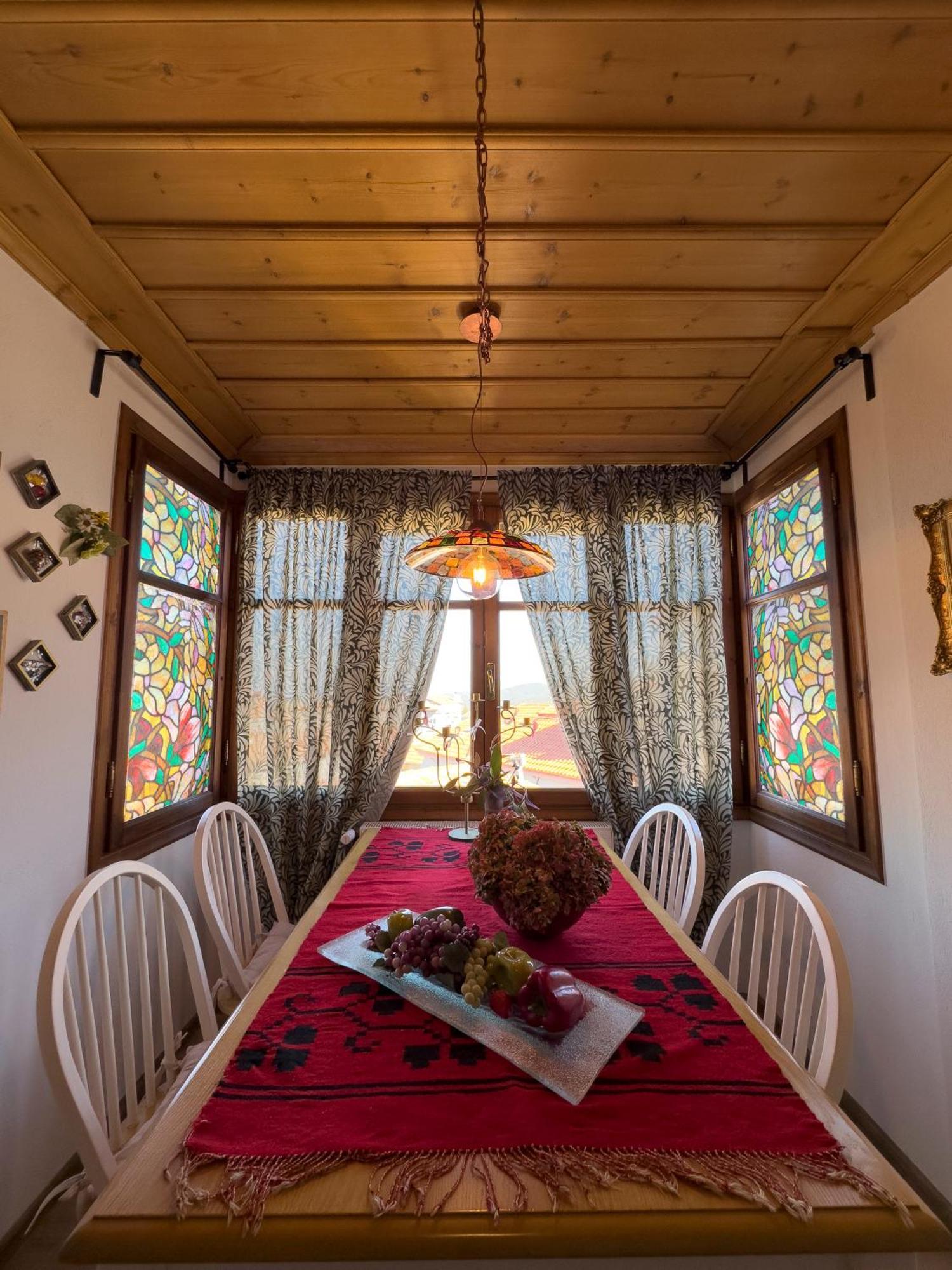 Villa Renovated Old Manor House With Yard Arnea Exterior foto