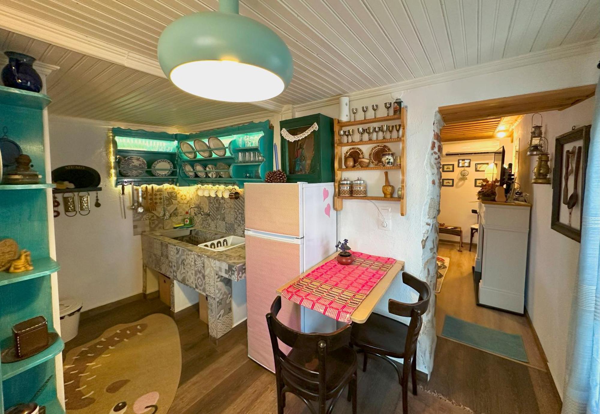 Villa Renovated Old Manor House With Yard Arnea Exterior foto